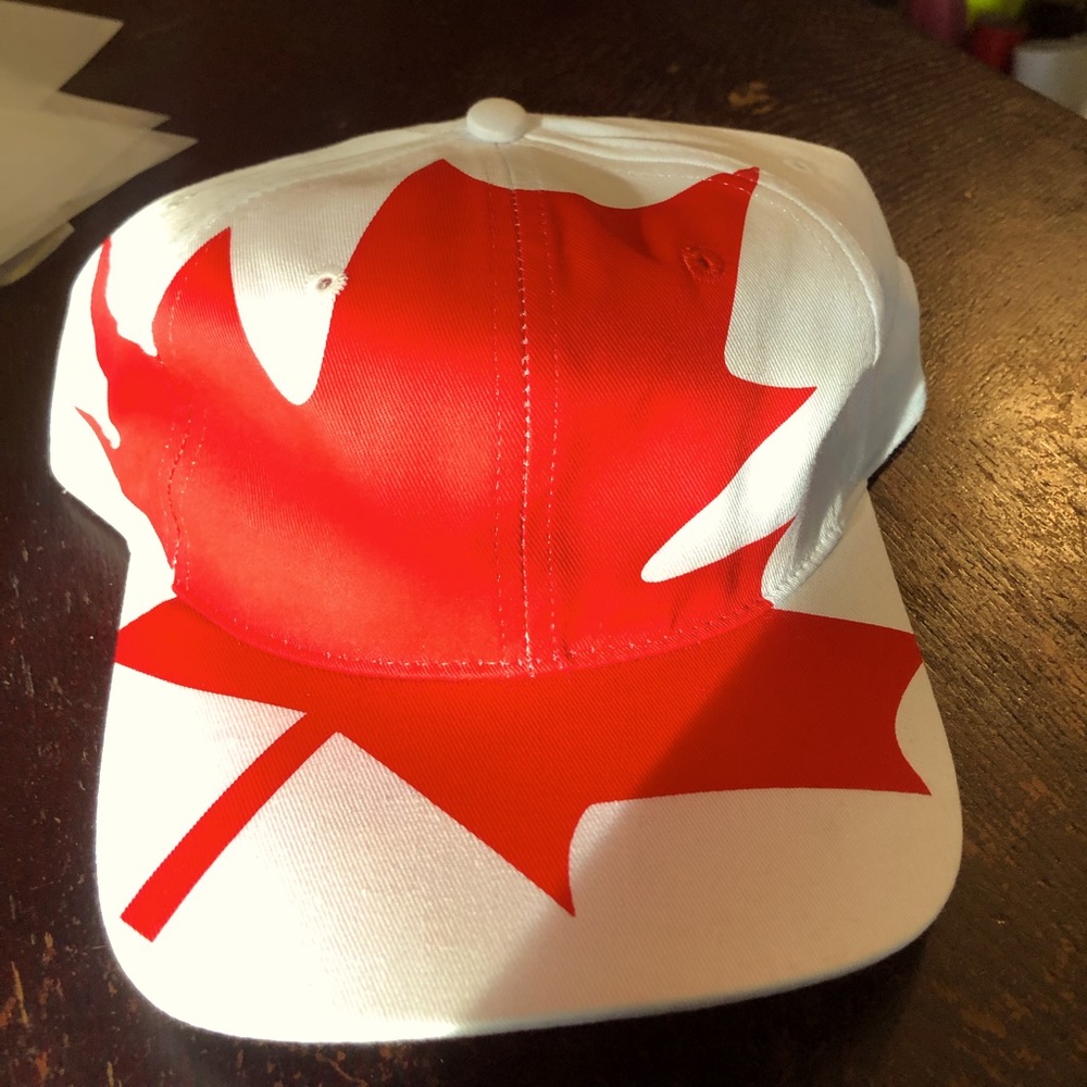 Vintage 1996 Canada Olympics hat